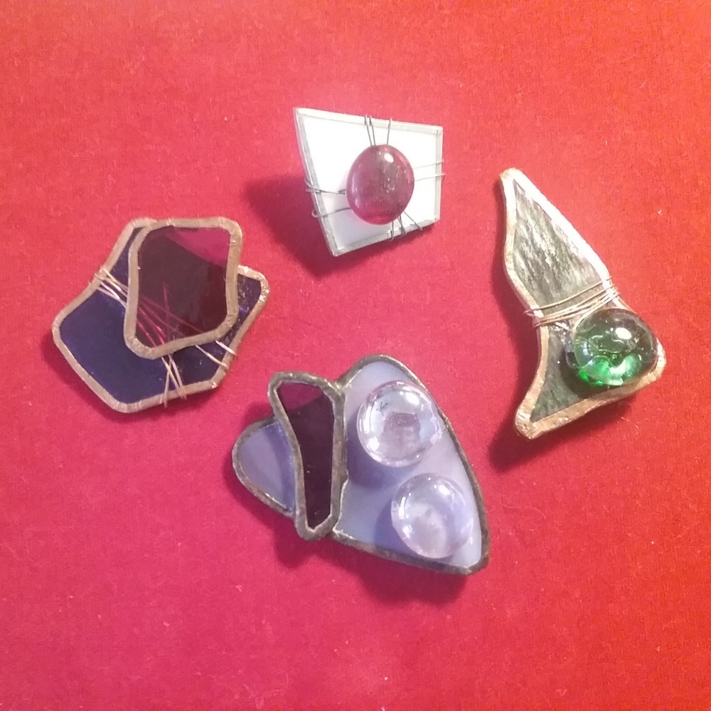 Stain Glass Brooches - Picture 1 of 6